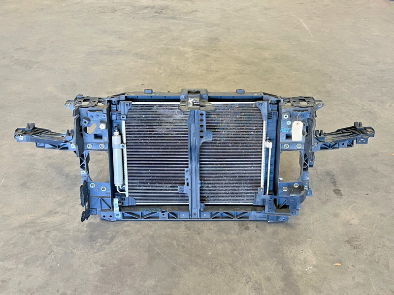 ⭐14-19 INFINITI Q70L Q70 5.6L V8 COMPLETE RADIATOR SUPPORT FAN CLIP OEM LOT2673