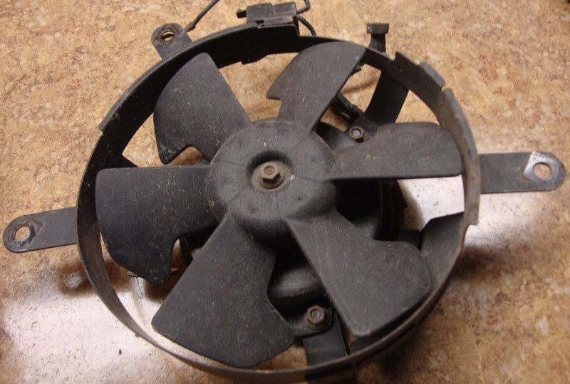 1999 Honda CBR600F4 CBR 600 F4 CBR600 Radiator Fan Motor Radiater Cooling Shroud