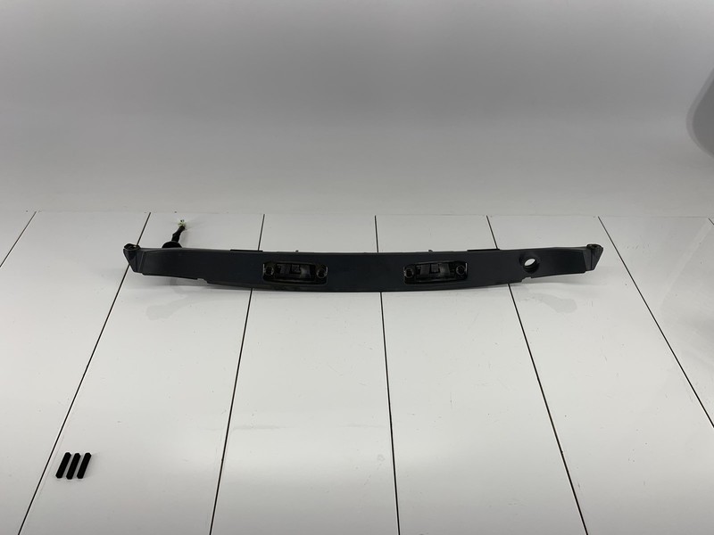 11-15 HYUNDAI SONATA REAR TRUNK LID MOLDING COVER W/ LICENSE PLATE LIGHT OEM