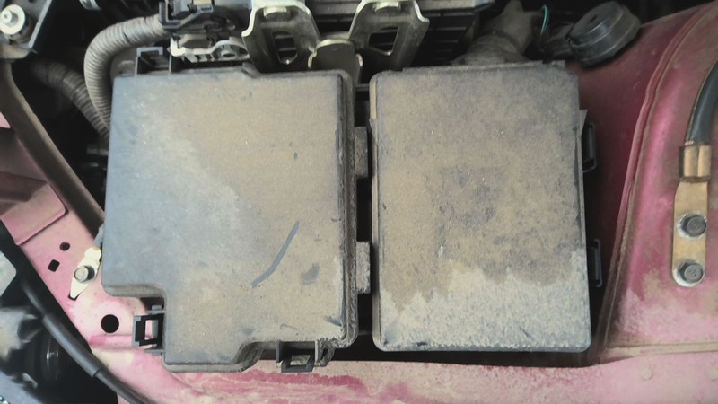 Engine Fuse Box NISSAN SENTRA 20 21 22 23 24 25