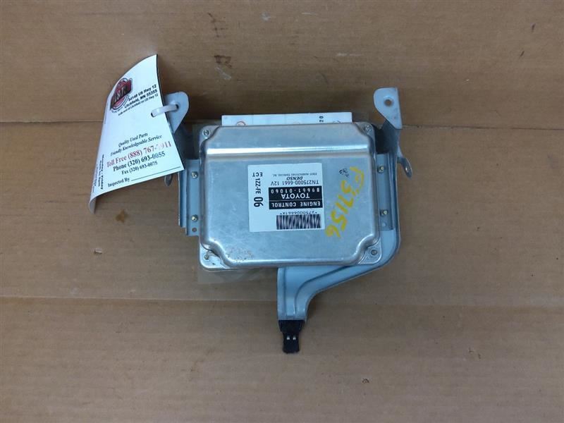Engine ECM Electronic Control Module Below Glove Box Fits 04 VIBE 267197