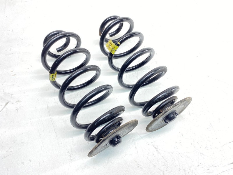 07-14 BMW E70 E71 X5 X6 Rear Suspension Left & Right Upper Spring Pad Set! OEM✅