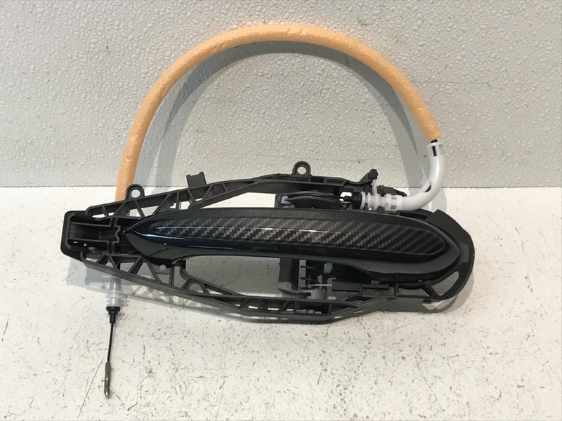 17-20 BMW 540i G30 FRONT RIGHT PASSENGER EXTERIOR DOOR HANDLE OEM
