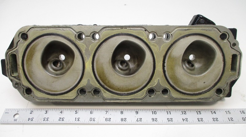 858406T05 Mercury Mariner DFI 135 150 Hp Outboard Starboard Cylinder Head