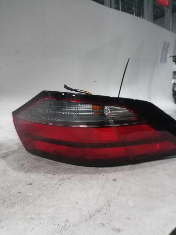 2020 Nissan Sentra Left Tail Light Assembly Black 65000 Miles Used OEM Part