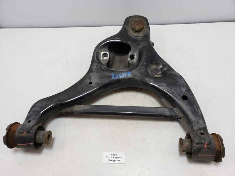 ✅ 07-17 OEM Lincoln Navigator Front Right Passenger Lower Suspension Control Arm