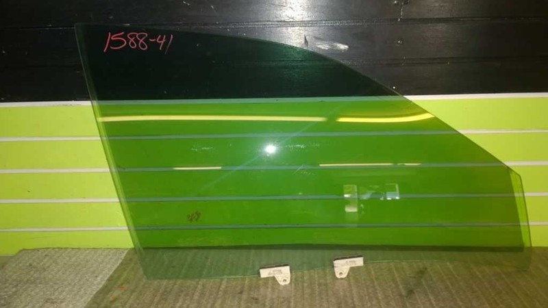 03 INFINITI I35 SDN PASSENGER RIGHT FRONT WINDOW DOOR GLASS OEM 1588-41
