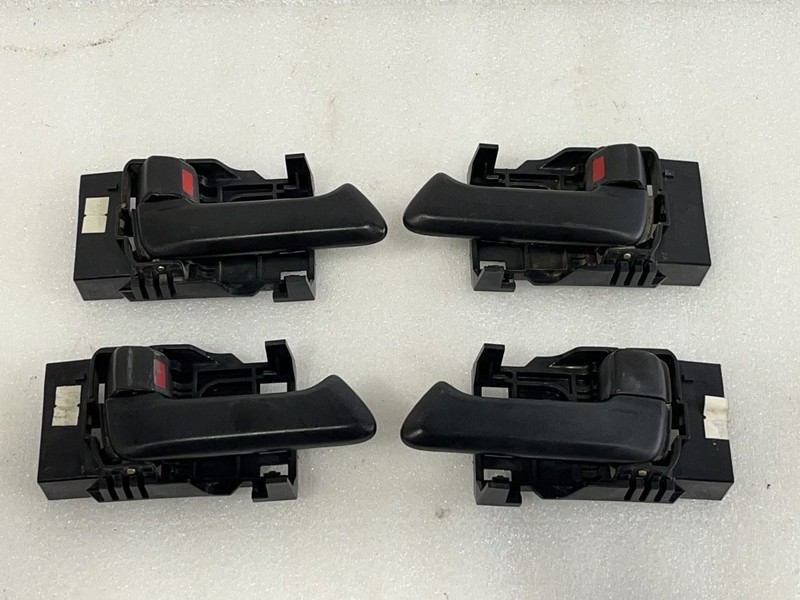 2004 2005 2006 2007 2008 CHEVROLET COLORADO CREW CAB INTERIOR DOOR HANDLES SET