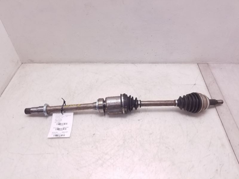 06-07 TOYOTA HIGHLANDER LIMITED HYB 3.3L 4WD AT DRIVER SIDE FRONT AXLE SHAFT