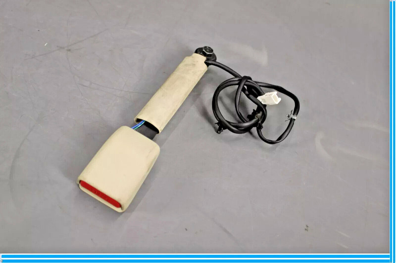 11-17 Infiniti QX56 QX80 Front Right Side Seatbelt Seat Belt Buckle Ivory OEM