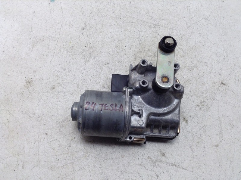 20-24 TESLA MODEL Y PERFORMANCE WINDSHIELD WIPER MOTOR OEM