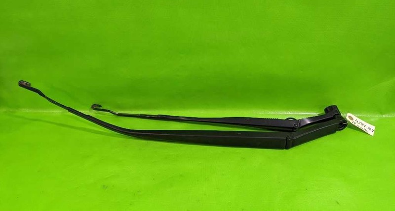 19-24 COROLLA HTBK WINDSHIELD WIPER ARMPAIR OEM 4284-104