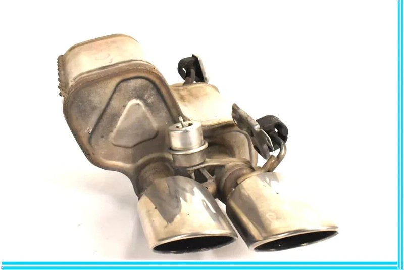 14-17 Maserati Ghibli Rear Left Driver Side Exhaust Muffler Tip Pipe OEM