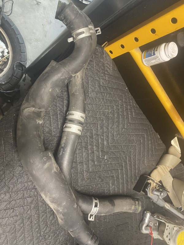 2019 Kia Sorento L Radiator Hoses OEM