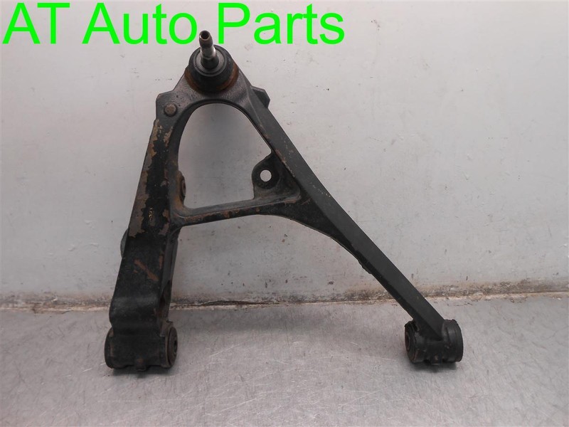 99-07 SIERRA SILVERADO 1500 4X4 FRONT PASSENGER RIGHT LOWER CONTROL ARM OEM