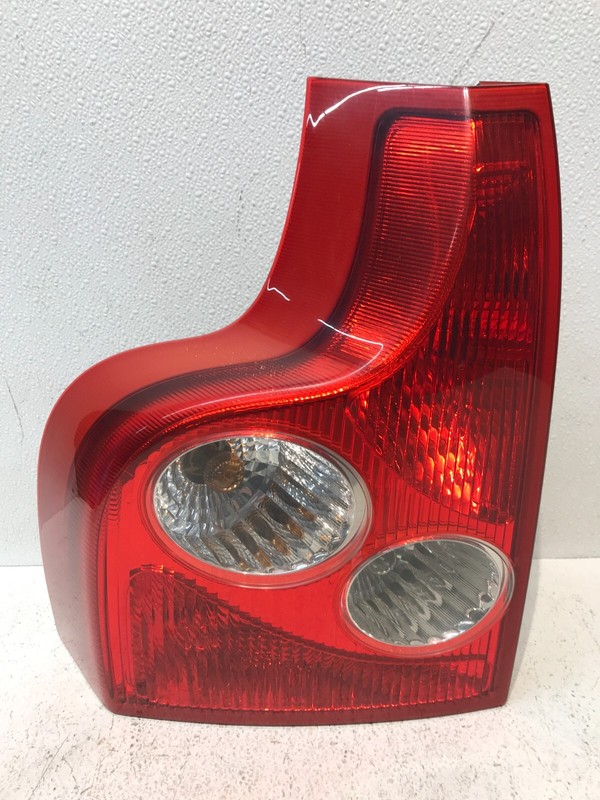 2003-2006 VOLVO XC90 Left Driver LOWER TAIL LIGHT LAMP ASSEMBLY