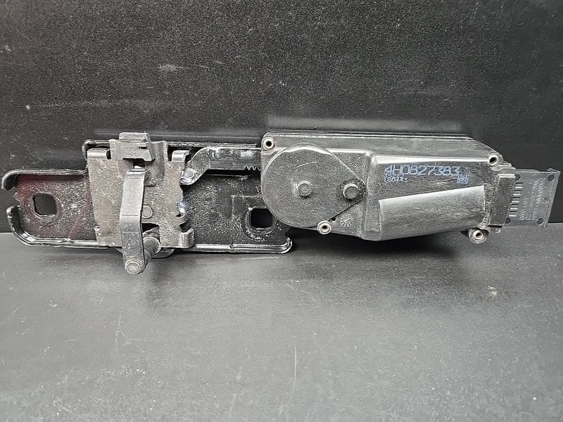 Rear Trunk Lid Striker Latch Actuator 4H0827383A Audi S7 A6 A7 A8 S6 S8 2012-18