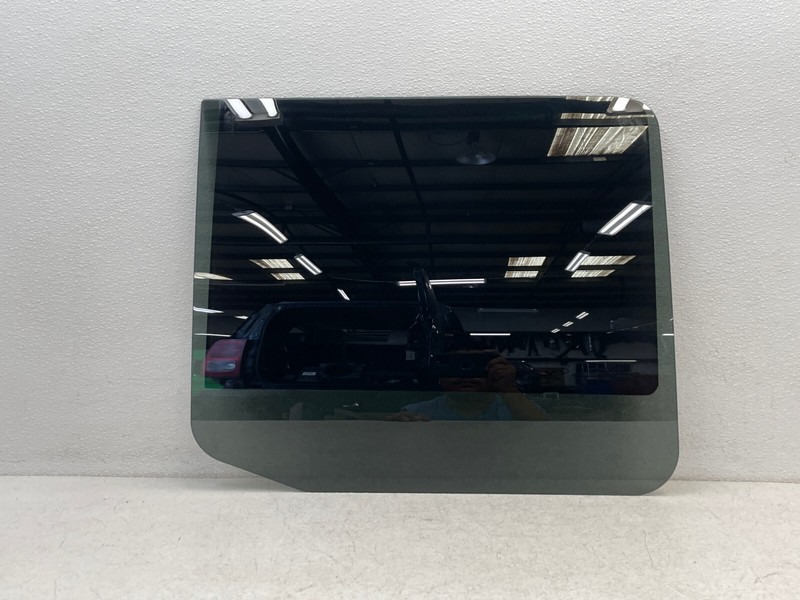06 07 08 09 10 Hummer H3 Rear Right Passenger Door Window Glass Panel 1575 OEM