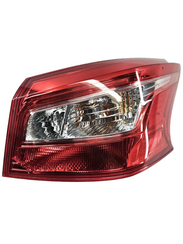 2016-2019 Nissan Sentra Right Passenger Side RH Tail Light Lamp OEM