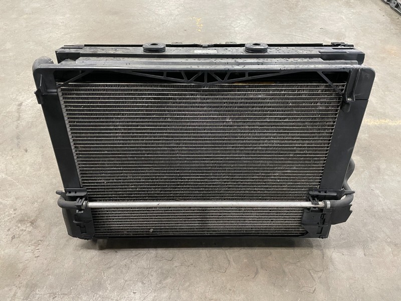 2013-2018 BMW F06 F12 F13 640i 3.0L N55 Radiator Condenser Cooling Fan 1313 OEM