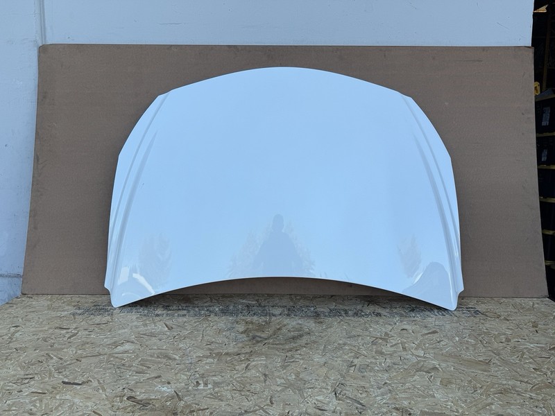 INFINITI QX30 2017-2019 OEM HOOD BONNET PANEL ASSEMBLY (WHITE)