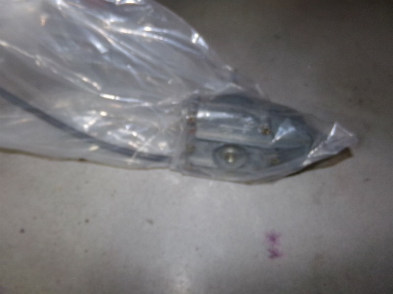 Industrial Valve Assembly, Part Number: 9040217 *FREE SHIPPING*