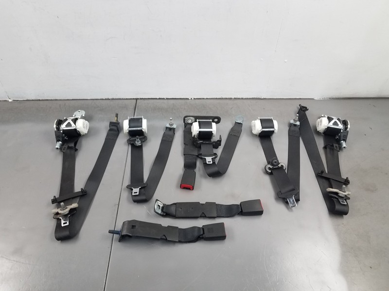 2018 Ram 3500 Laramie DRW Diesel 4x4 Seat Belt Set - * #5222 V10