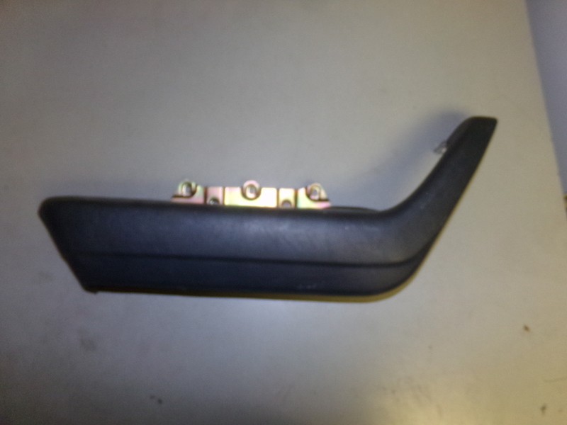 1995 Mercedes Benz Driver's Rear Door Arm Rest *FREE SHIPPING*