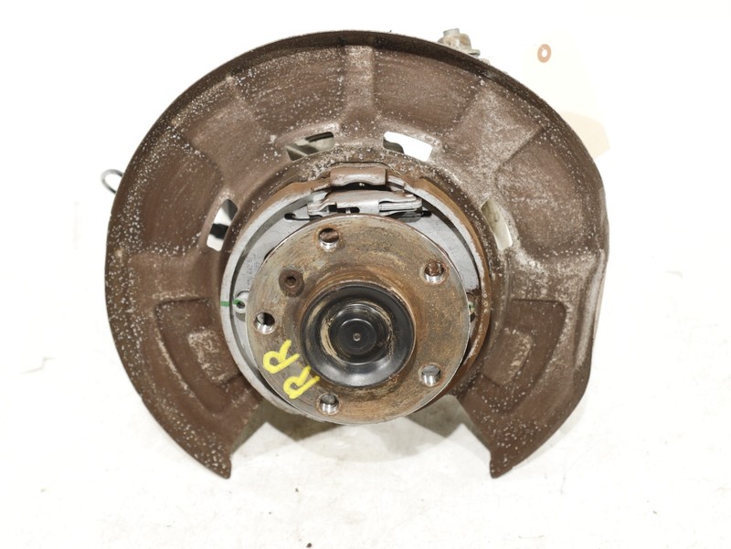 2014–2018 BMW X5 X6 AWD Rear RIGHT Spindle Knuckle W/ Bearing OEM 6770984