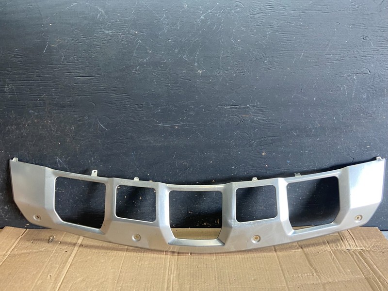 2009 to 2011 Mercedes-Benz ML550 Front Bumper Cover Metal Skid O1166