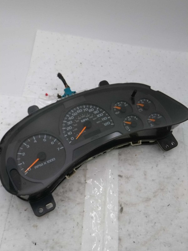 Used Speedometer Gauge fits: 2003 Chevrolet Trailblazer US cluster w/driver info