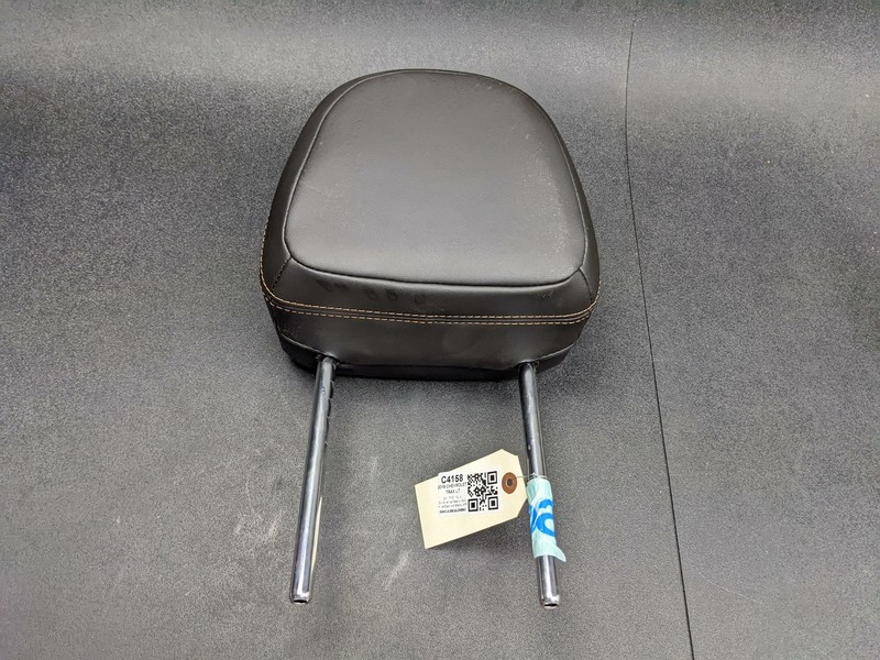 Front Left or Right Seat Headrest Leatherette 2018 Chevrolet Trax 2017-2019 2020