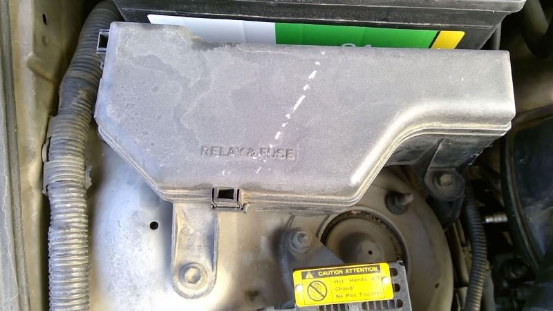 Engine Fuse Box LEXUS IS300 01