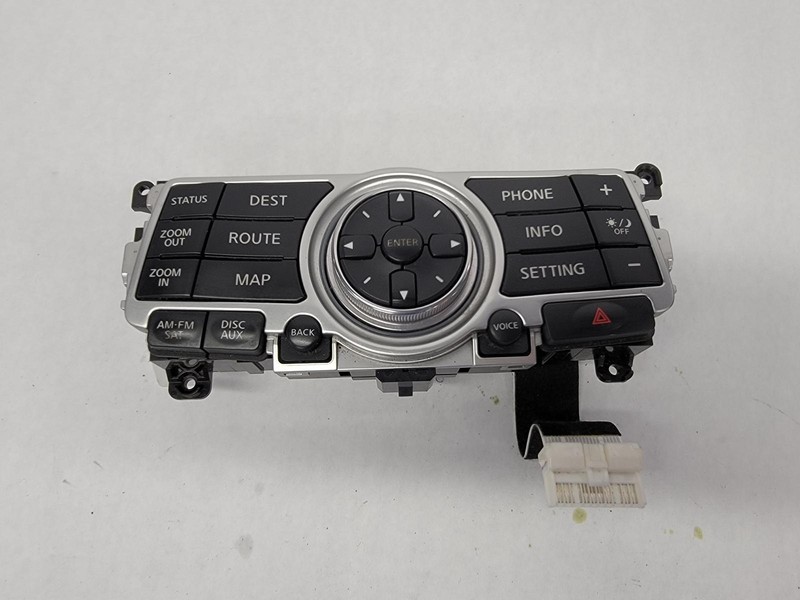 07-'08 INFINITI G35 radio control panel OEM 1 Year Warranty!