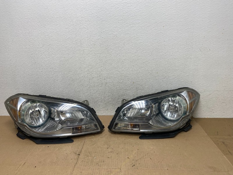 2008 to 2012 Chevrolet Malibu Left+Right Side Set Headlights Oem AE6879 DW