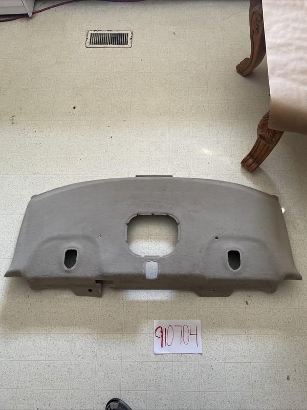 2006 -2007 Cadillac DTS F Trim 15846654 under Rear Windshield