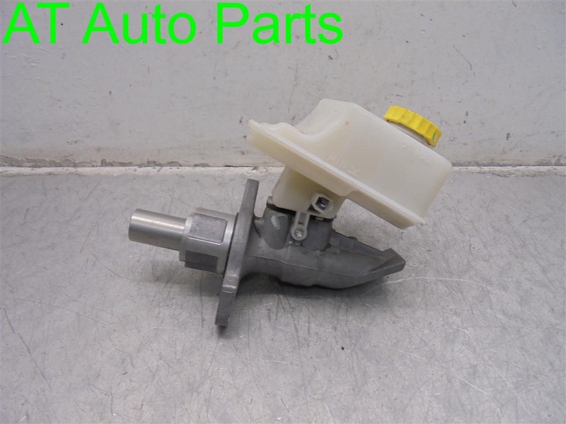 11-15 GRAND CHEROKEE DURANGO 4K MILES BRAKE BOOSTER MASTER CYLINDER OEM 32668087