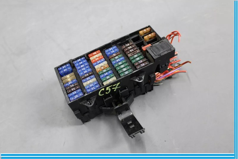 99-01 Porsche Boxster 986 Fuse Box Relay Control Module Unit 77569351A OEM