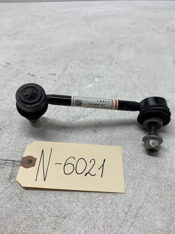 Tesla Model 3 Rear Left Stabilizer Link 1044491-00-F 6021 B141