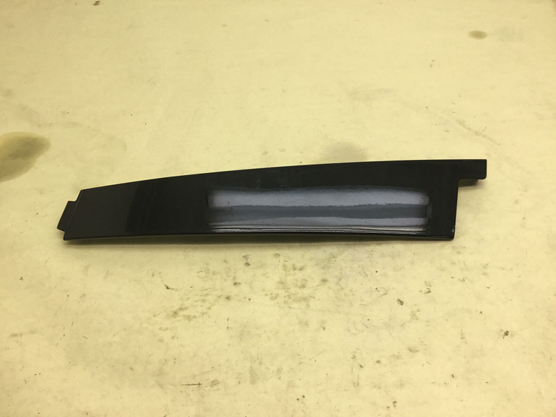 Bentley Flying Spur W12 Front Right B Pillar Molding Trim Cover Panel 13-18 |:Y