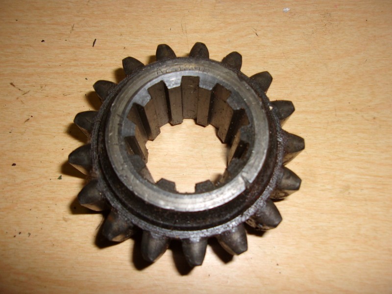 John-Deere JD-A Sliding Gear A2389R *FREE SHIPPING*