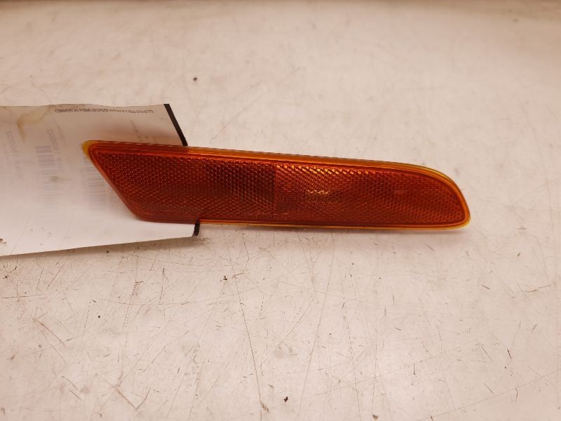 Passenger Parking Side Marker Light Fits 04-06 LEXUS ES330 81731-33021