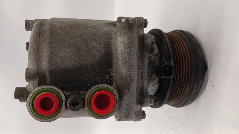 05-'06 FORD E150 VAN AC Compressor 4.6L 53k miles OEM 1 Year Wnty!