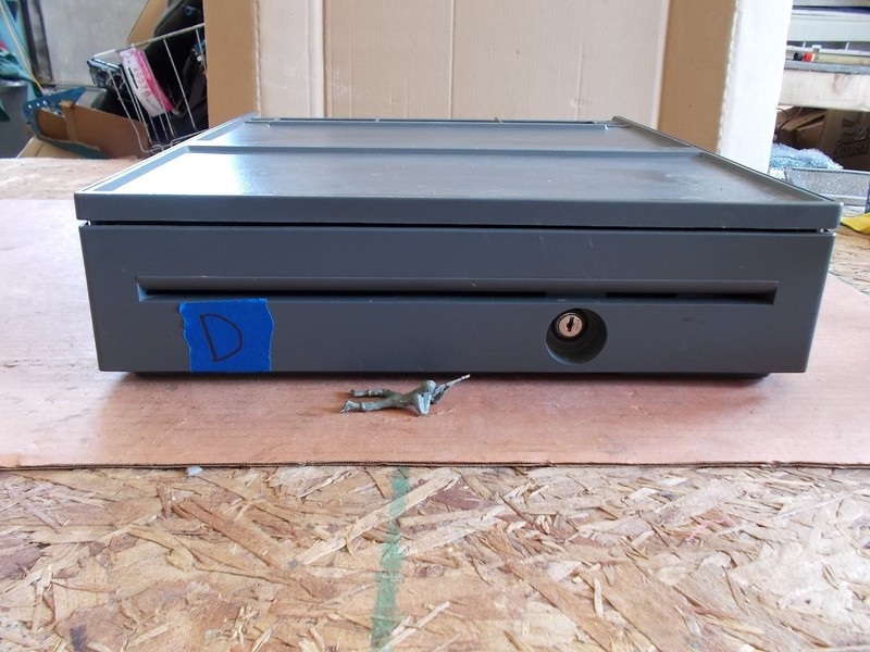 IBM 20P0270 SurePOS Cash Drawer 41-17856, NO KEY *FREE SHIPPING*