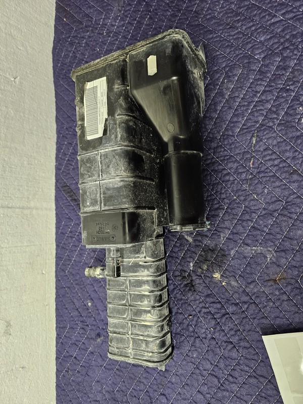 2016-2021 Ram Promaster City Evap Charcoal Fuel Vapor Canister 68620726Aa