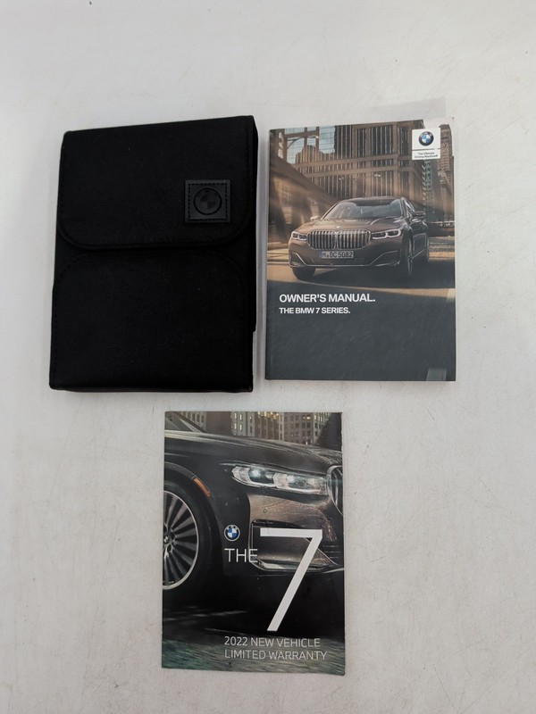 2022 BMW 7 Series 750i Li xDrive M760Li Genuine Owner's Manual w/Case