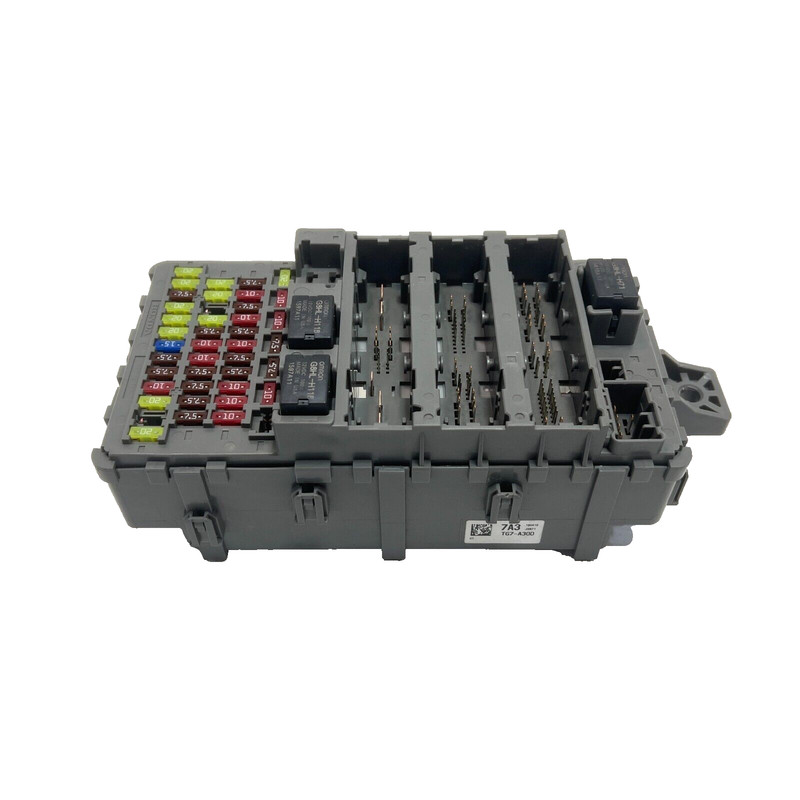 HONDA PILOT 2016-2018 Touring Elite CABIN FUSE RELAY BOX BLOCK MODULE UNIT OEM