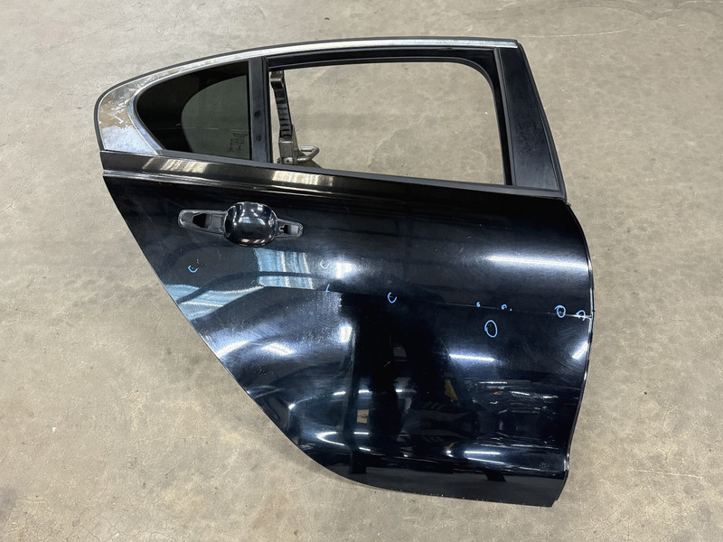 ⭐17-20 JAGUAR XE REAR RIGHT PASS SIDE DOOR PANEL COVER SHELL BLACK OEM LOT2691
