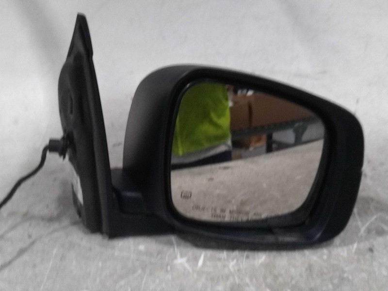 Used Right Door Mirror fits: 2017 Dodge Caravan Power painted w/o blind spot ale