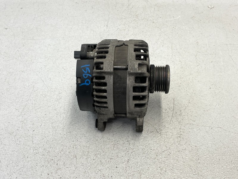 2012-2016 Porsche 991 911 Engine Alternator Generator 3.8L 1569 OEM